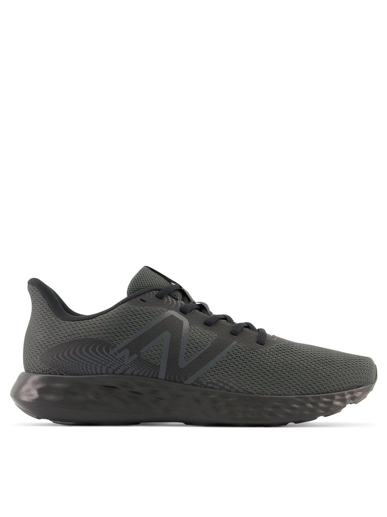 undefined Mens Running 411 V3 Trainers - Black/Grey