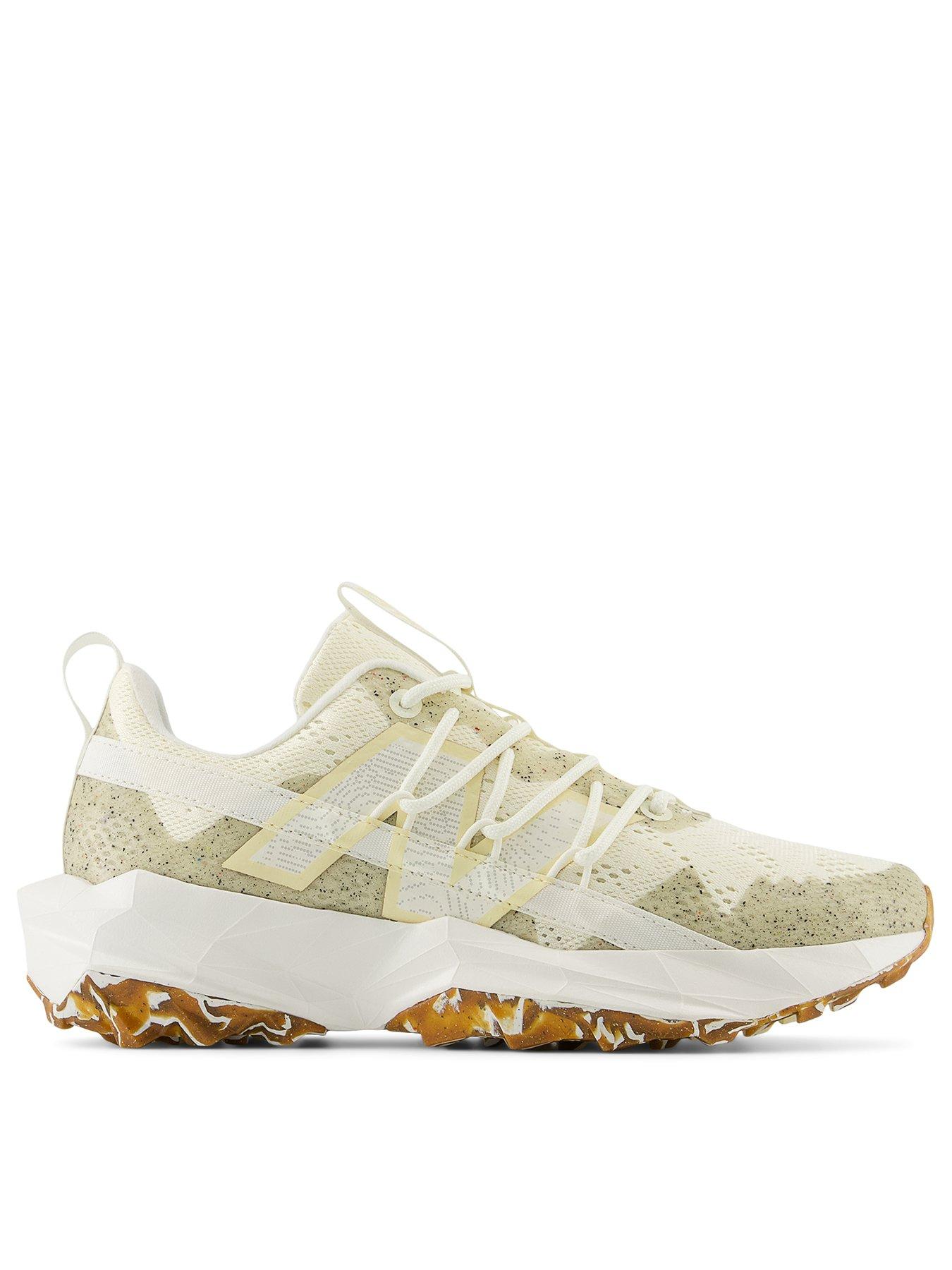 undefined Womens Trail Running Tektrel Trainers - White