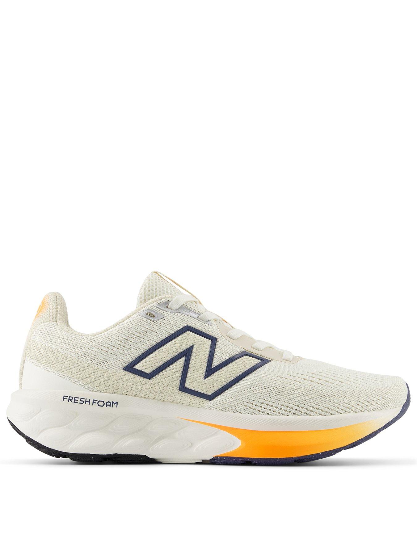 undefined Womens Running 520 V9 Trainers - Sea Salt