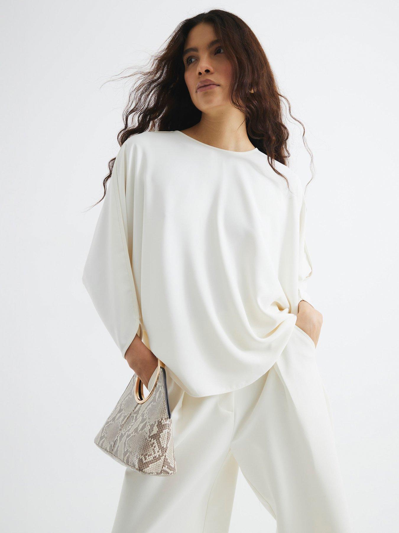 undefined Batwing T-Shirt - Cream