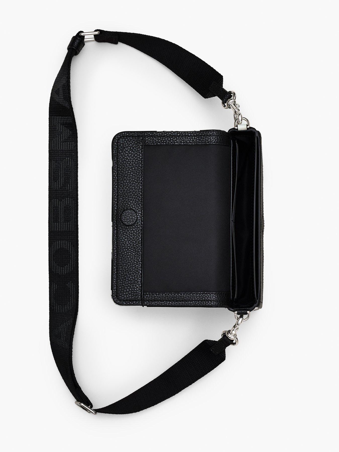 MARC JACOBS ミニバッグ デイジー クロスボディ MARC JACOBS ミニバッグ デイジー クロスボディ