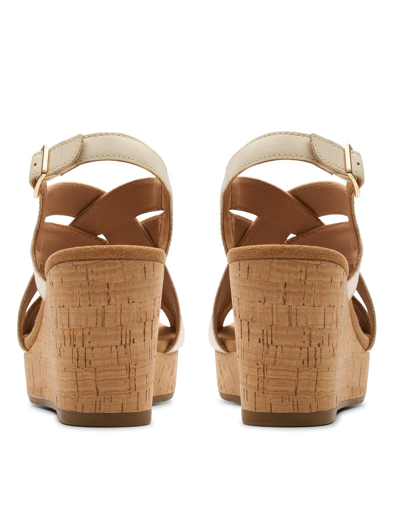 Sandalias de cuña Sabina Strap Champagne para mujer