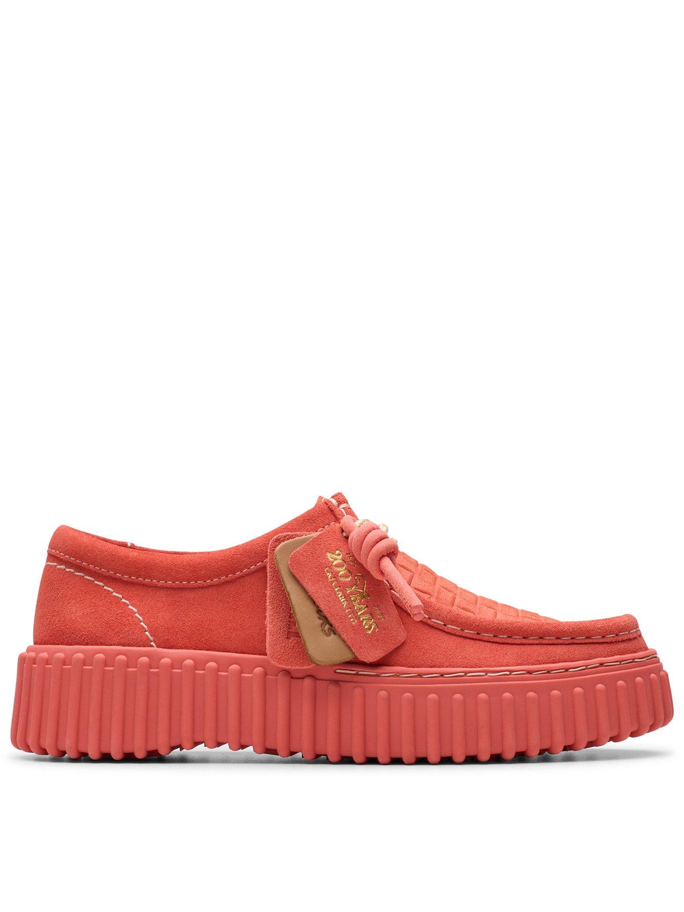 undefined Torhill Bee Suede Shoe - Red
