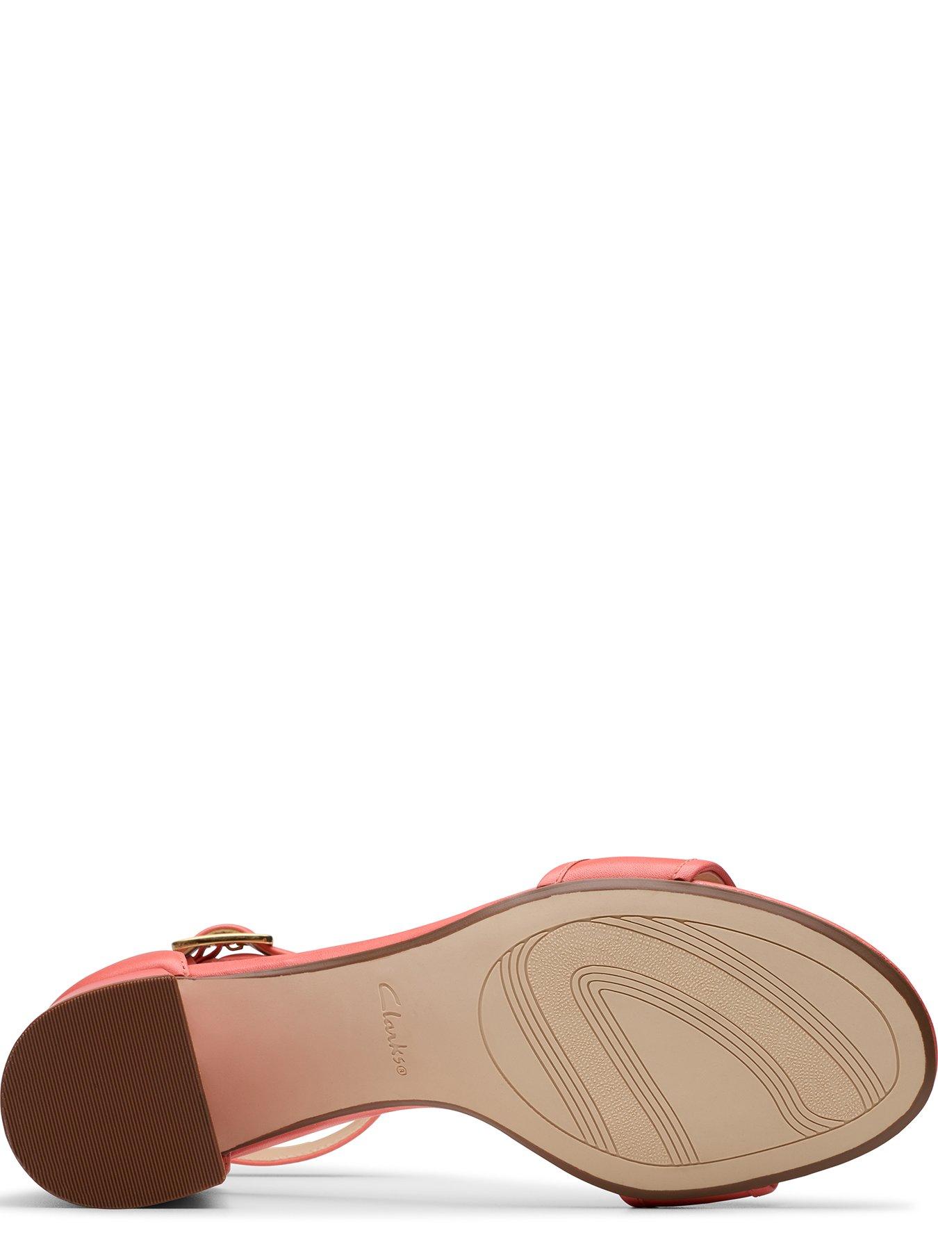Image 5 of 7 of Clarks Ezoria Mae