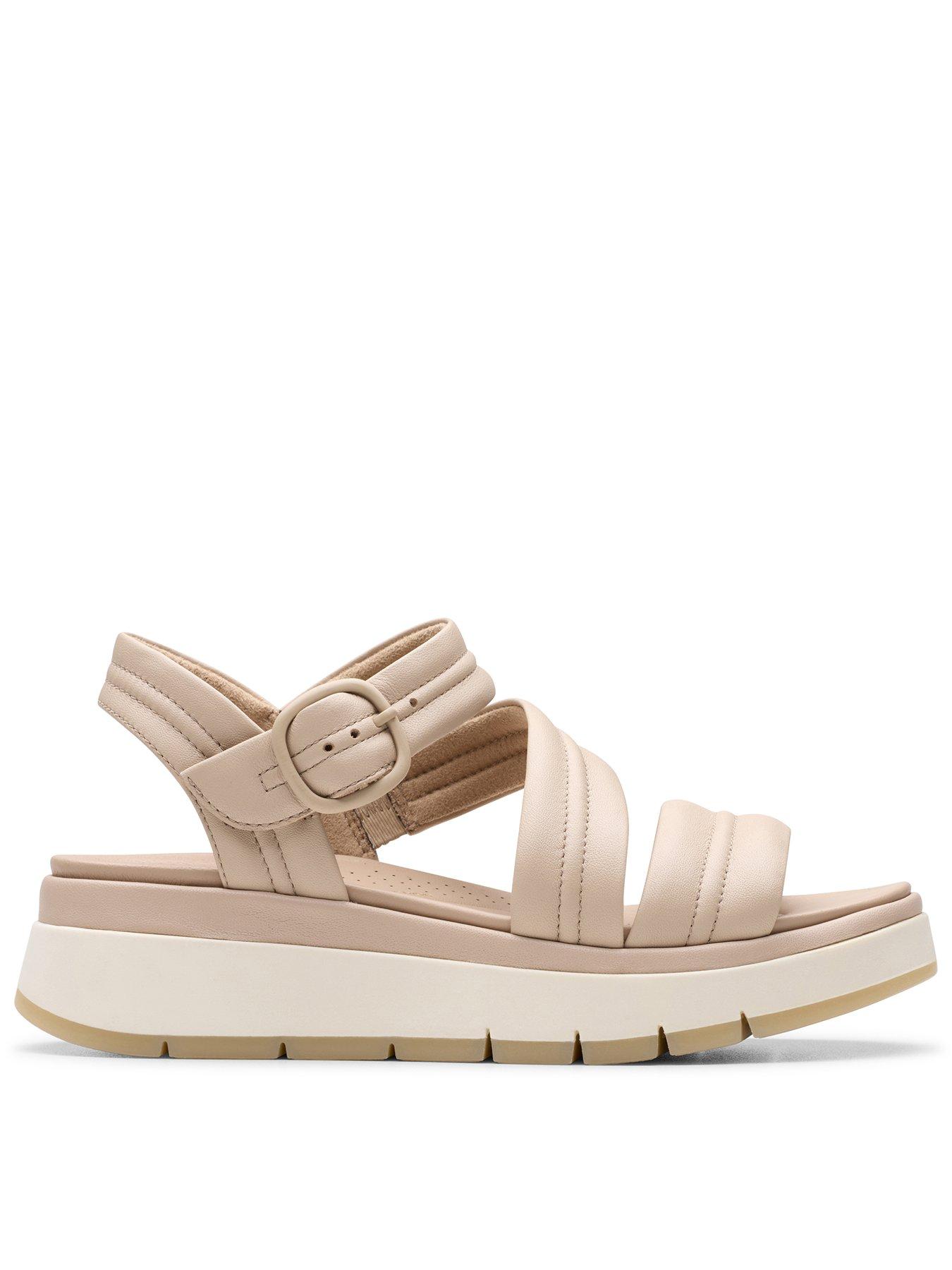 Clarks Tuscan Cross Platform Style Leather Sandal Sand Very