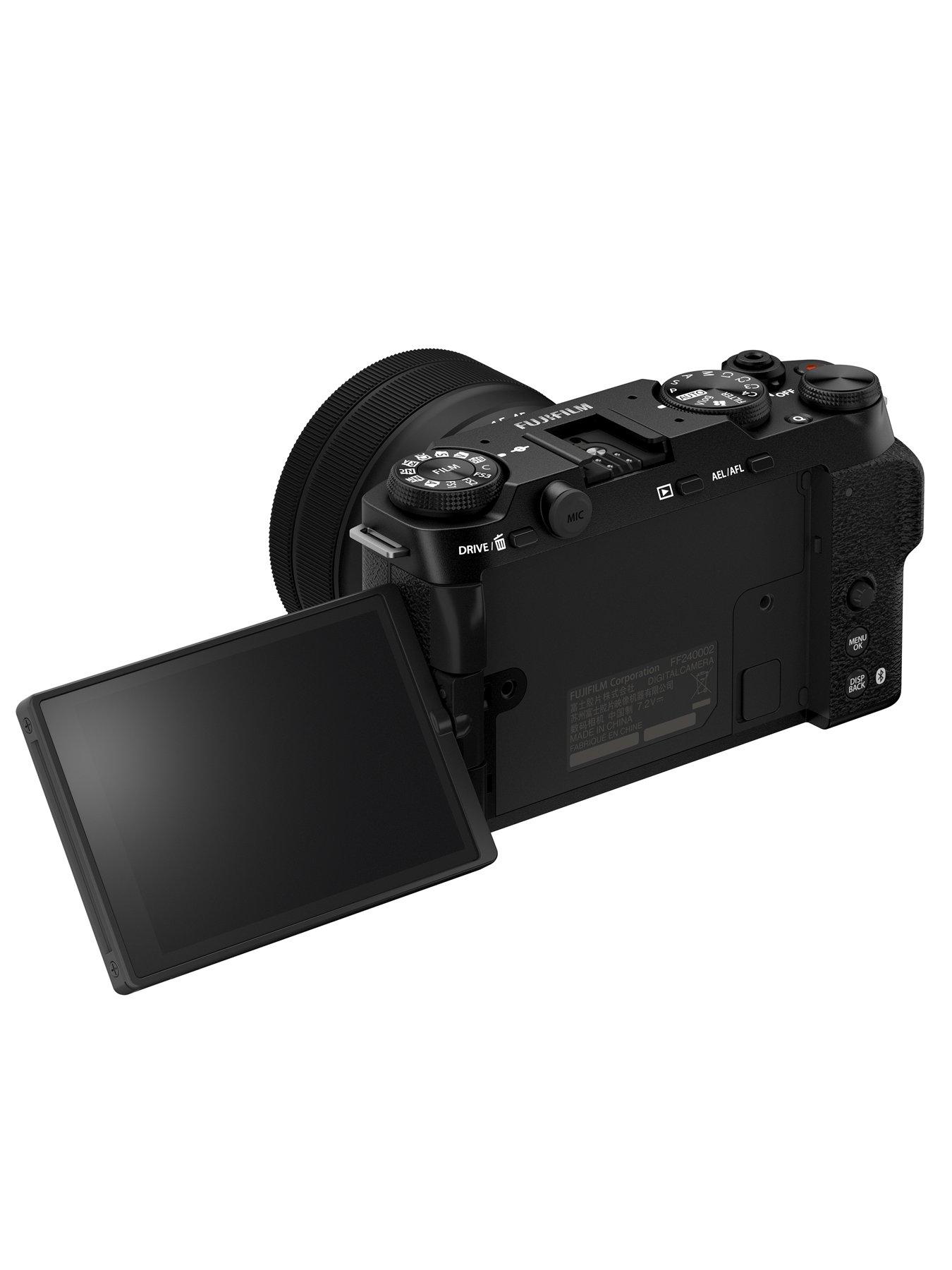 Image 4 of 7 of Fujifilm X-M5 Camera Kit inc XC 15-45mm Lens, Sandisk 128GB Extreme Pro SDXC Card and System Bag - Black