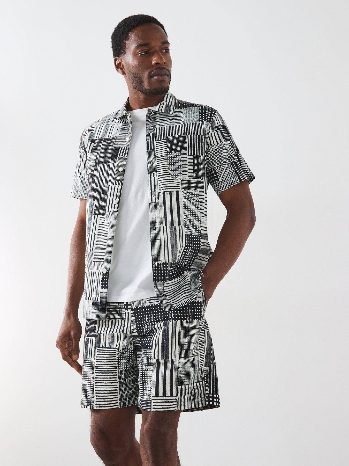 undefined Chiltern Archive Short Sleeve Printed Casual Fit Shirt - Black