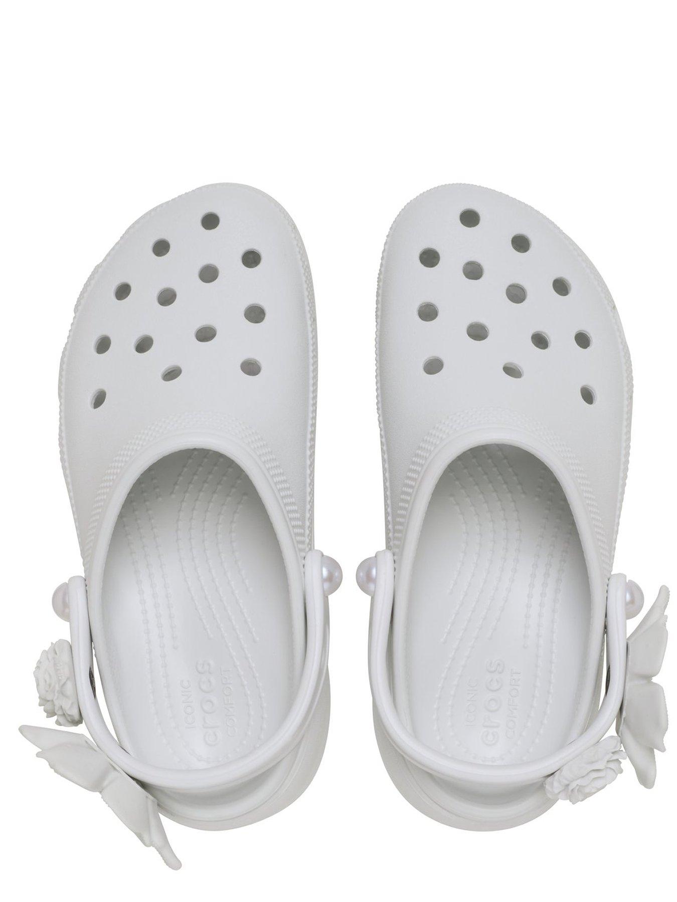 Image 4 of 6 of Crocs Classic Platform Bouquet Clogs - Grey