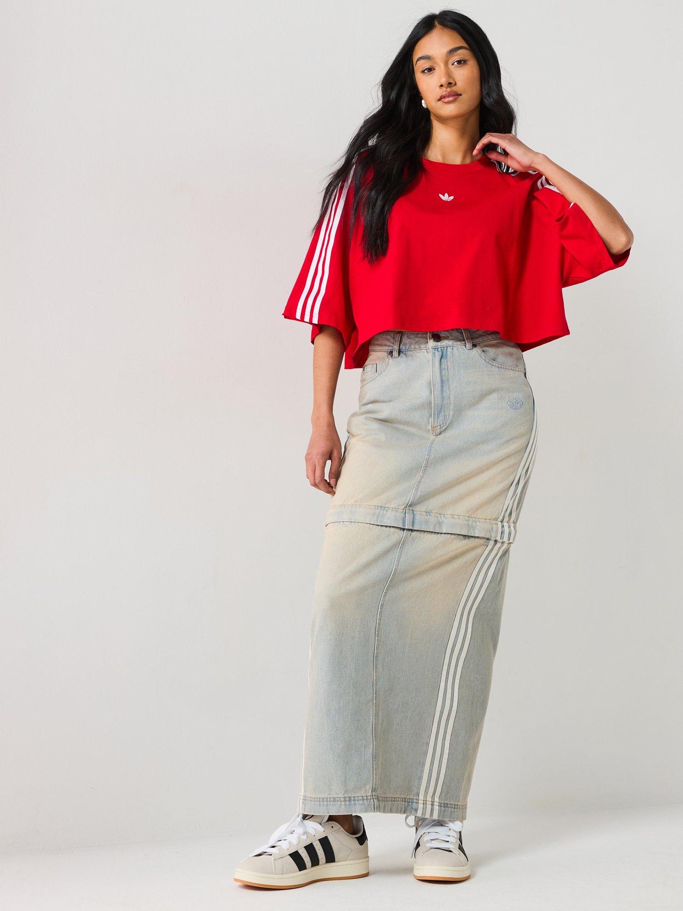Image 3 of 4 of adidas Originals Adilenium Boxy Oversized T-Shirt - Red