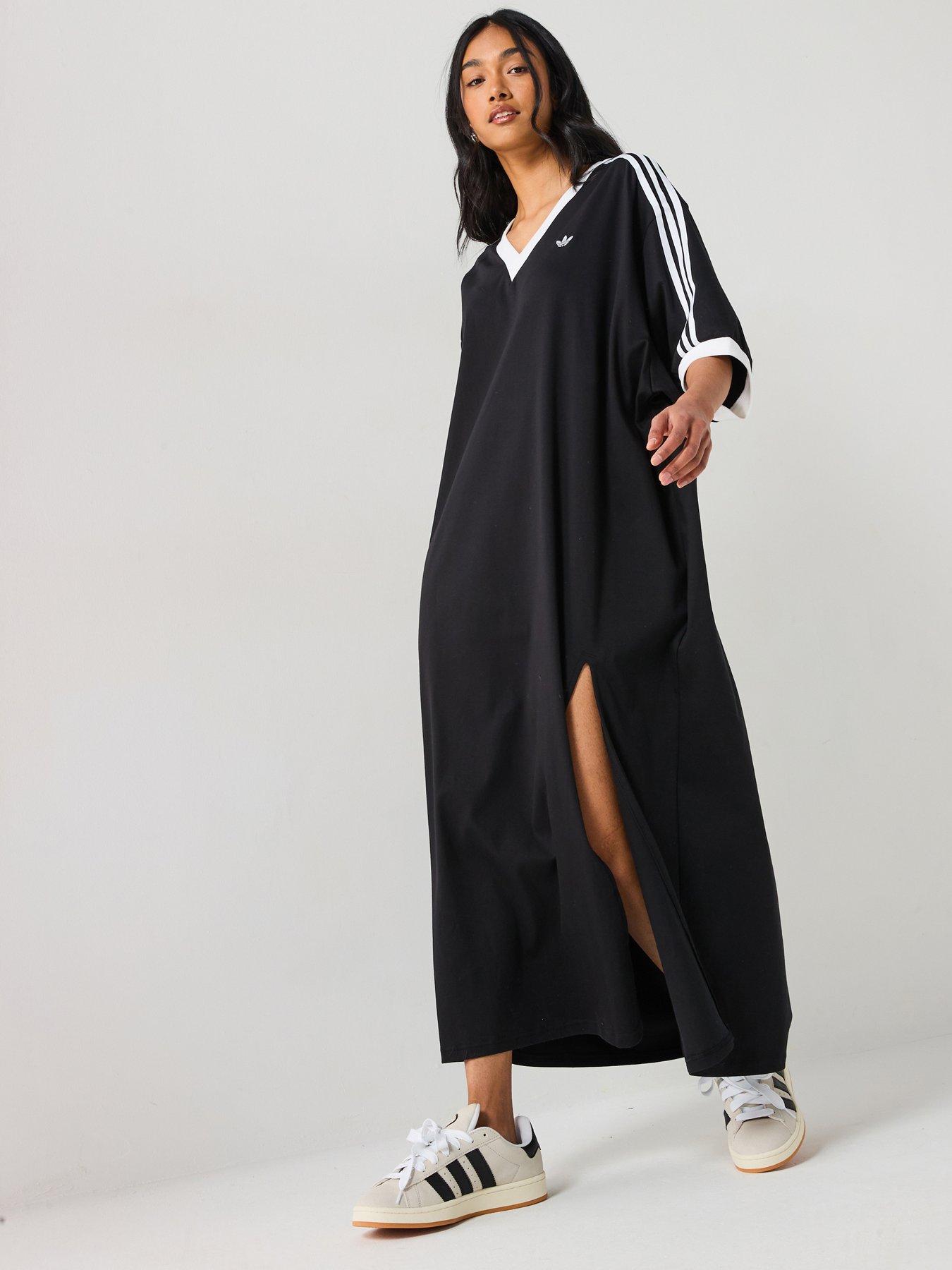 undefined Adilenium Oversized V-dress - Black