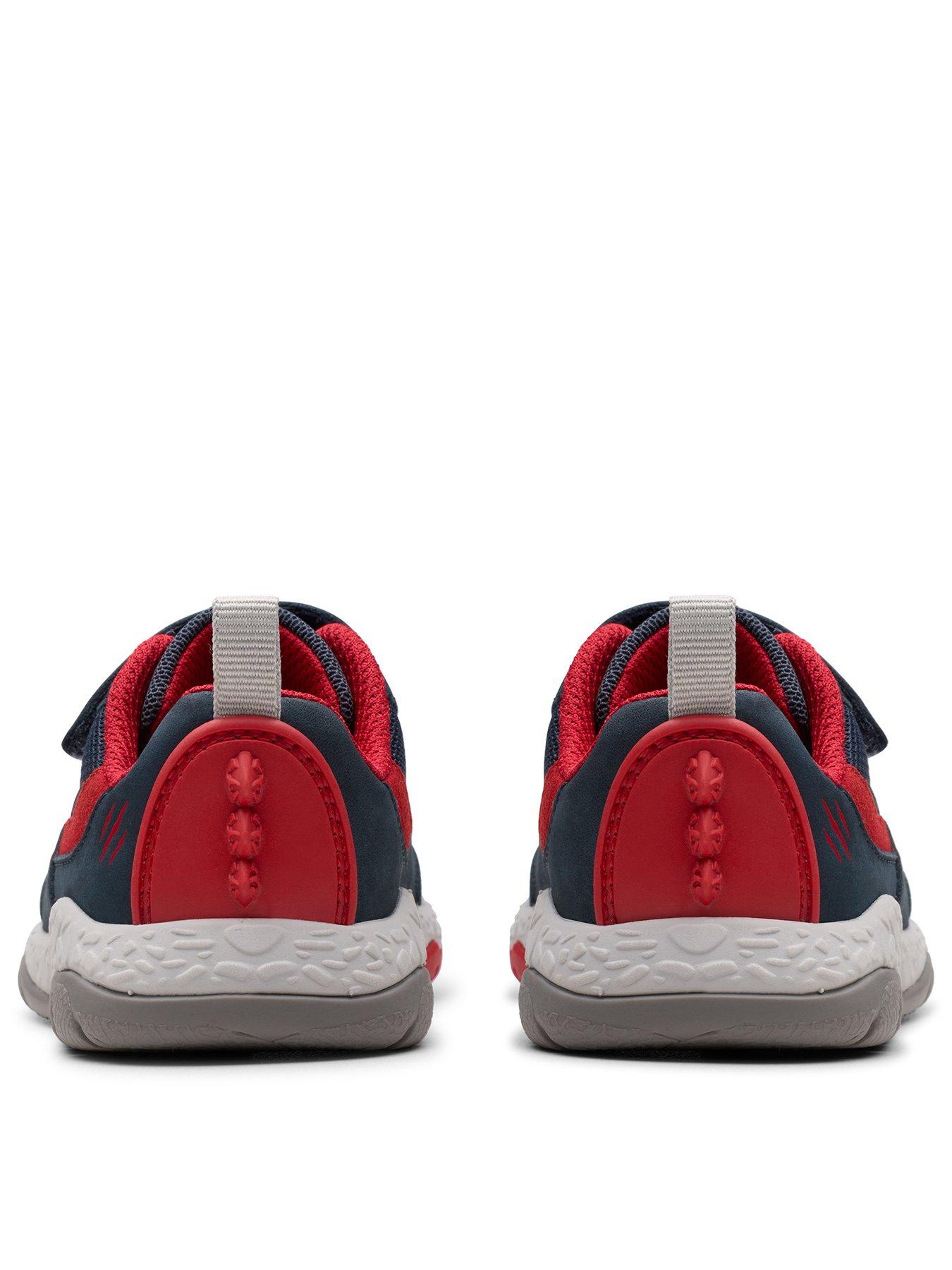 Image 3 of 7 of Clarks Steggy Tail T