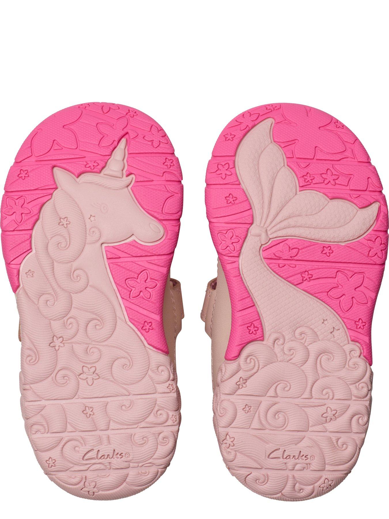  image of clarks-tidal-shell-t