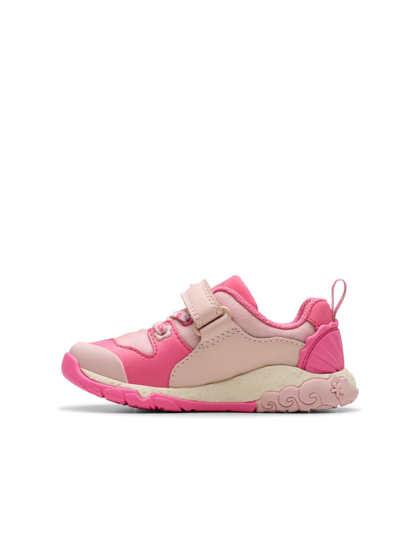  image of clarks-tidal-shell-t