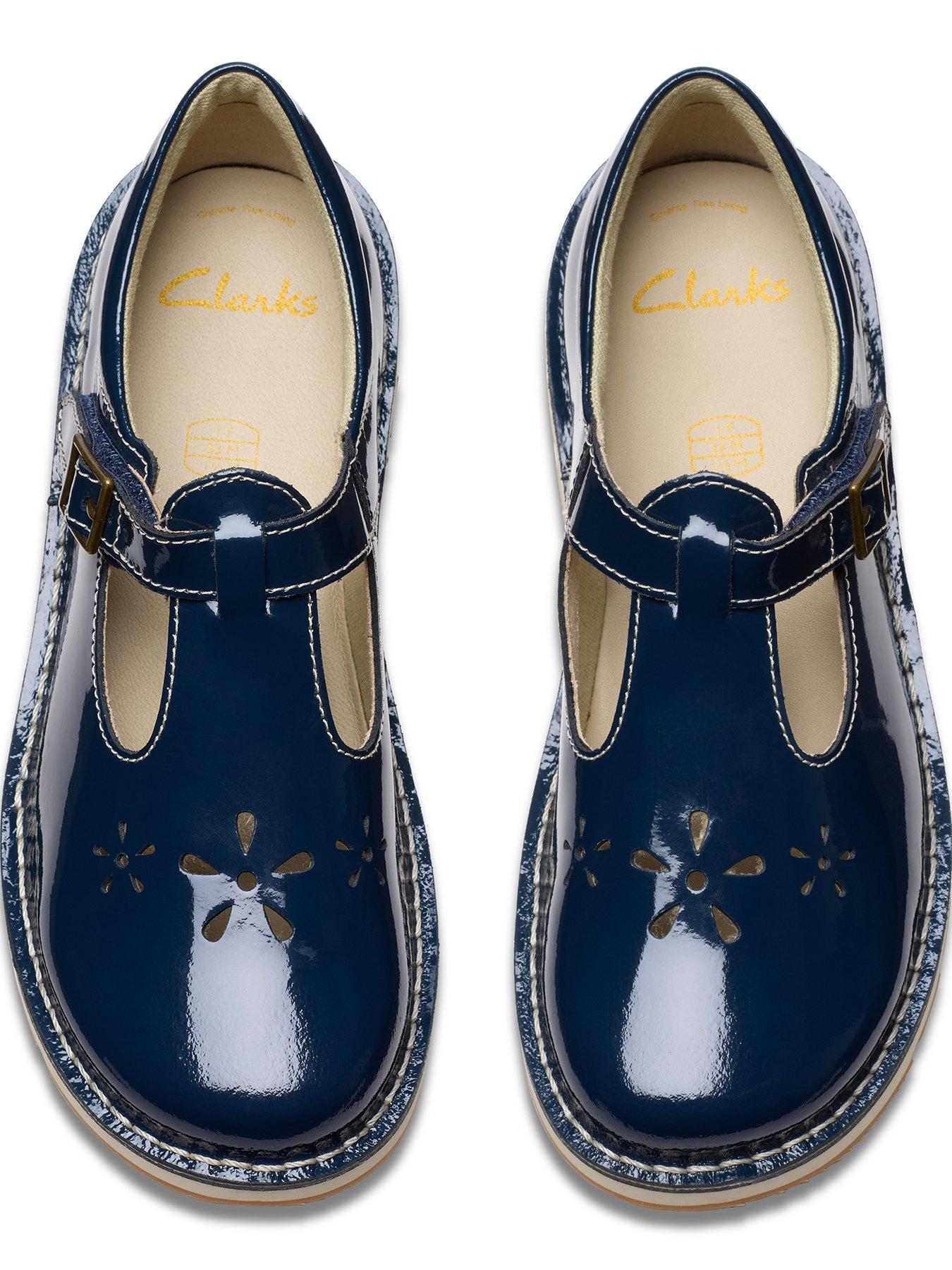 Image 4 of 7 of Clarks Joyful Skip K.