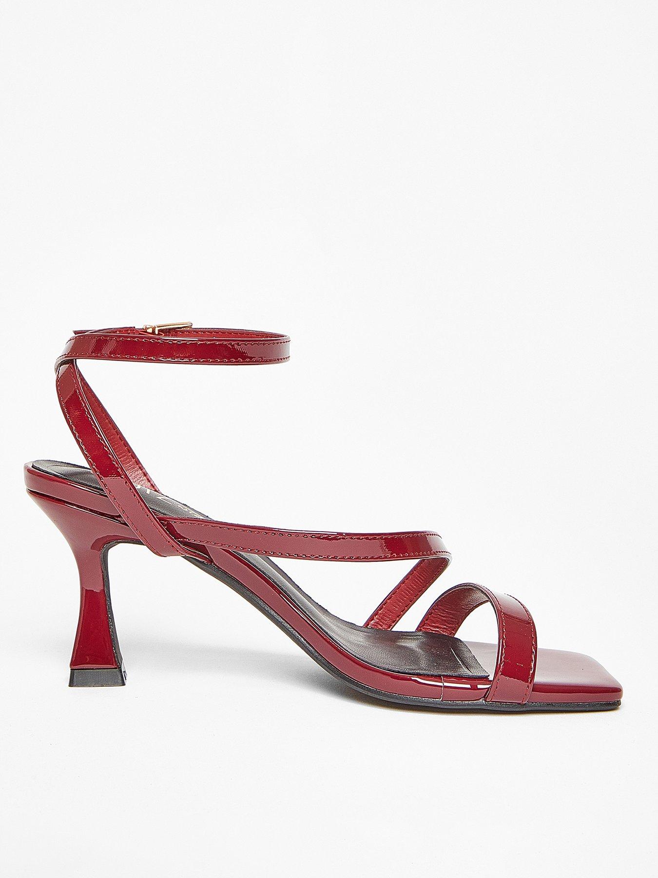 Quiz red heels hot sale