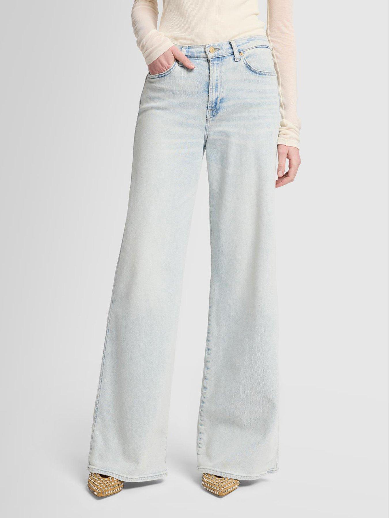 undefined Lotta Wide Leg Jeans - Light Wash
