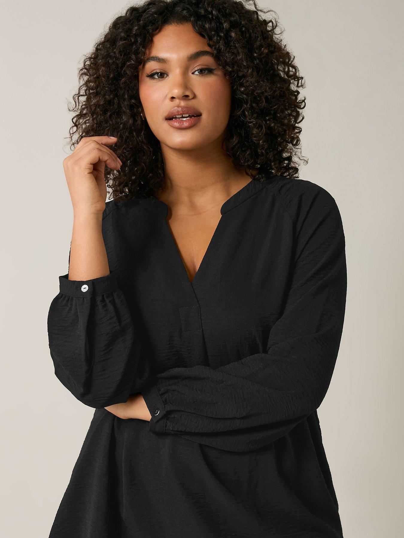 Image 4 of 5 of Evans Short Sleeve Tunic - Black