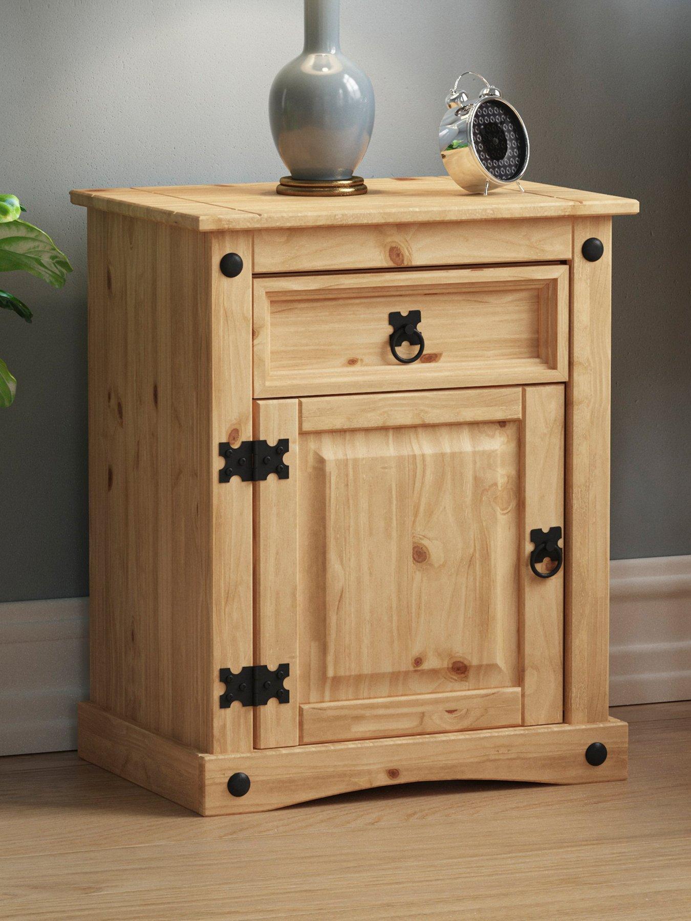 Vida Designs Corona 1 Drawer 1 Door Bedside Cabinet