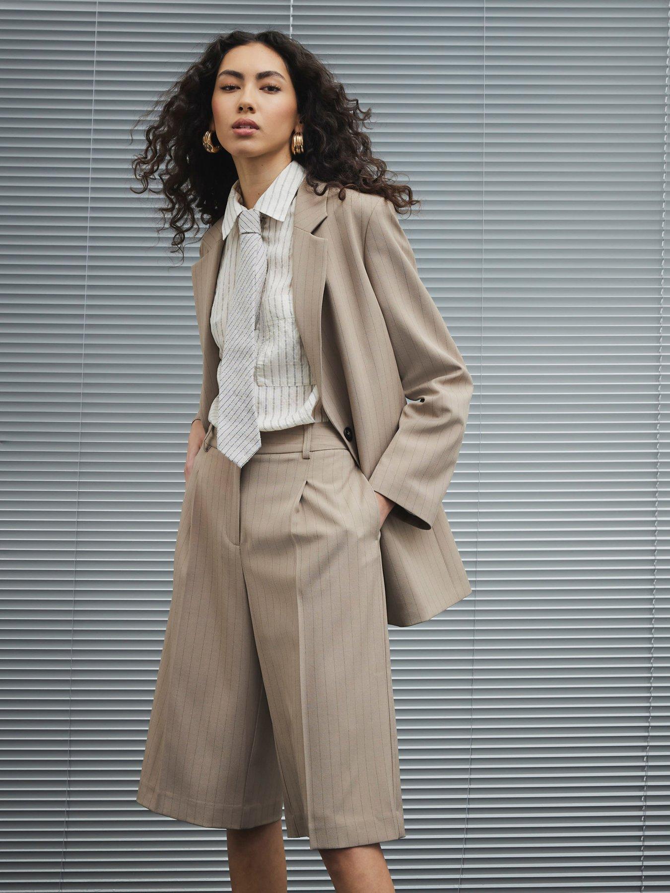 undefined Tailored Shorts - Beige