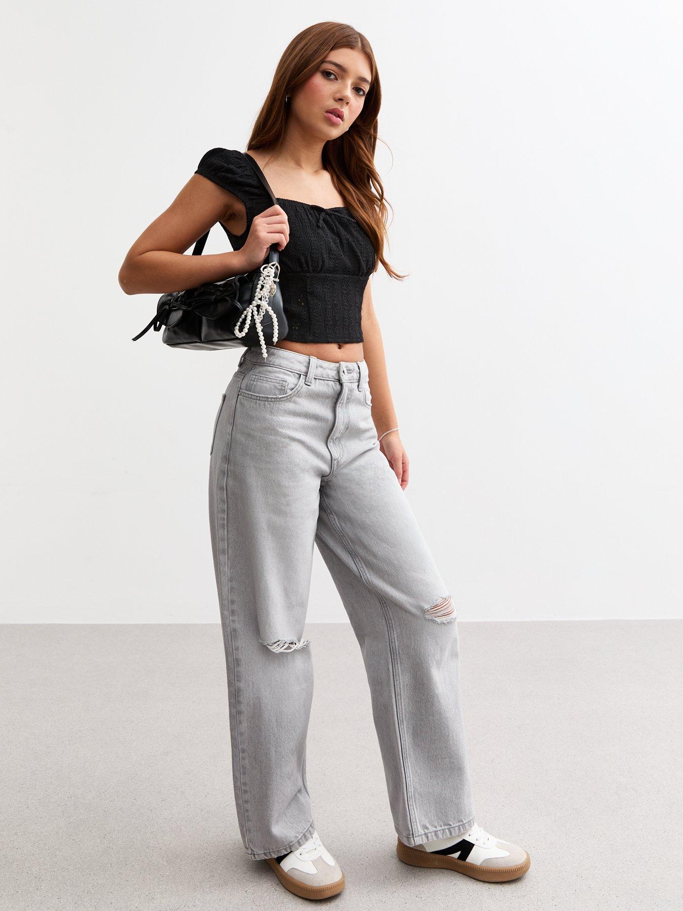 Image 3 of 4 of New Look 915 Girls Broderie Anglaise Cropped Top - Black