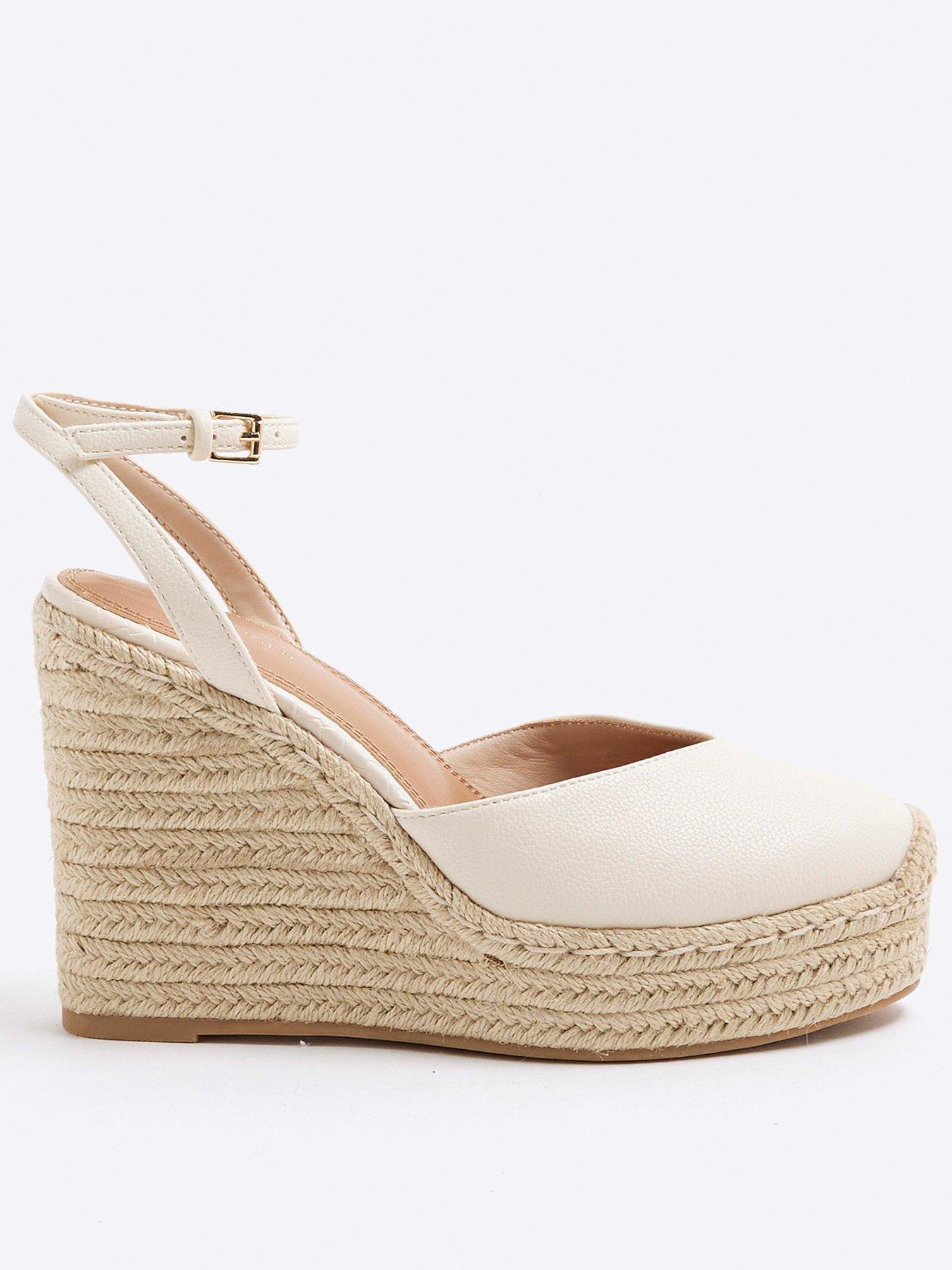 undefined Close Toe Wedge - Cream
