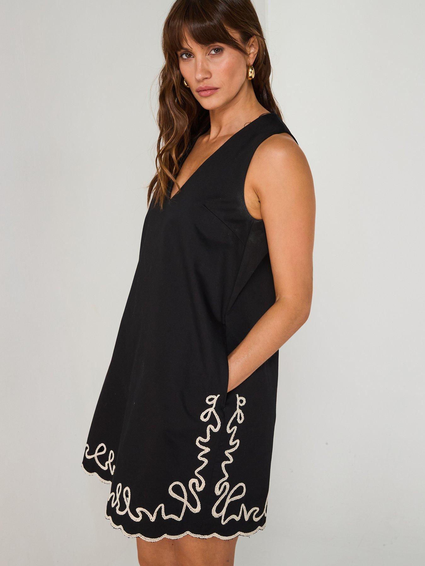 Image 5 of 6 of BOSS Dembrolai Embroidered Shift Dress - Black