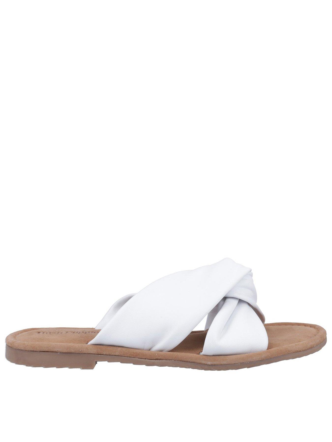Image 1 of 4 of Hush Puppies Amy Wide Fit Sandal - White