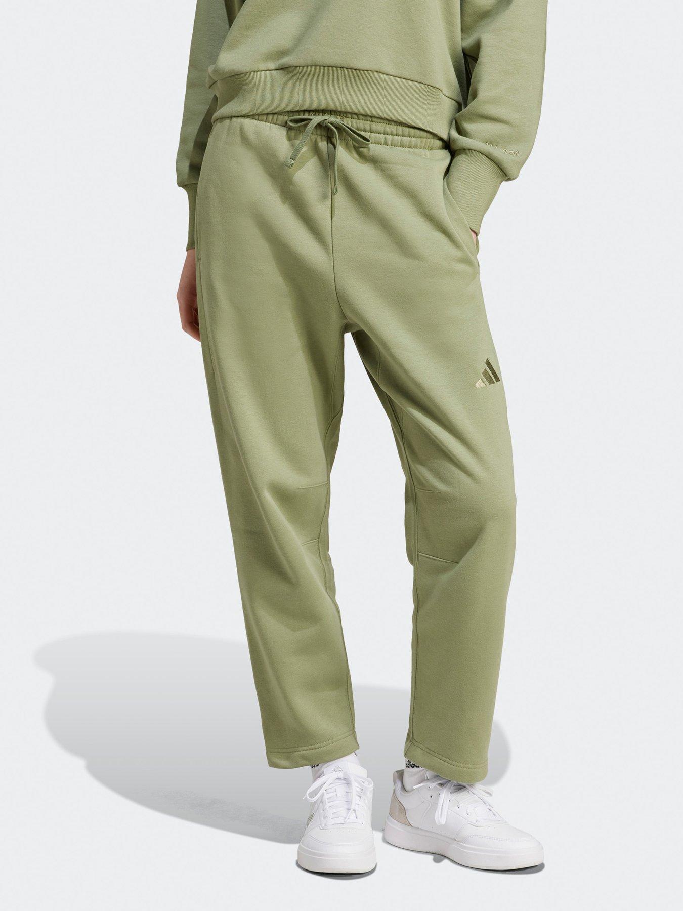 undefined Women's All Szn Fleece Barrel Leg Joggers - Green
