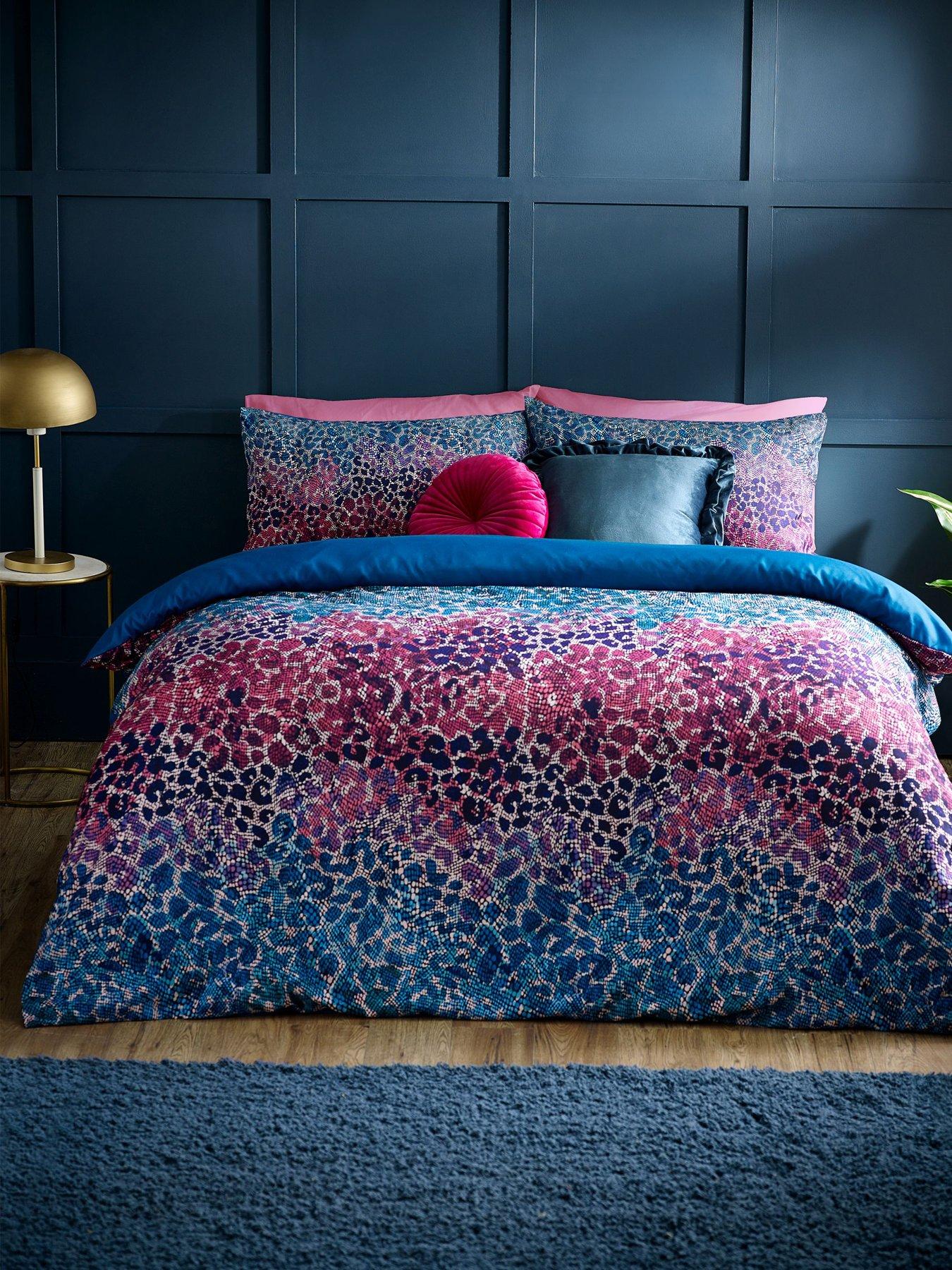 undefined Satin Animal Print Duvet- King