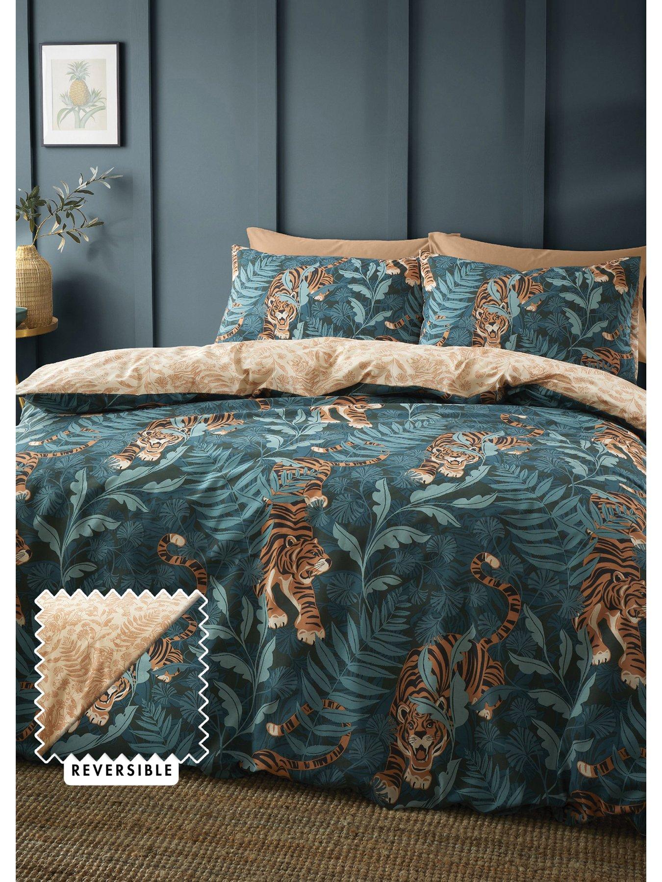 Image 1 of 5 of Catherine Lansfield Tropic Tiger Leaf Duvet Cover Set