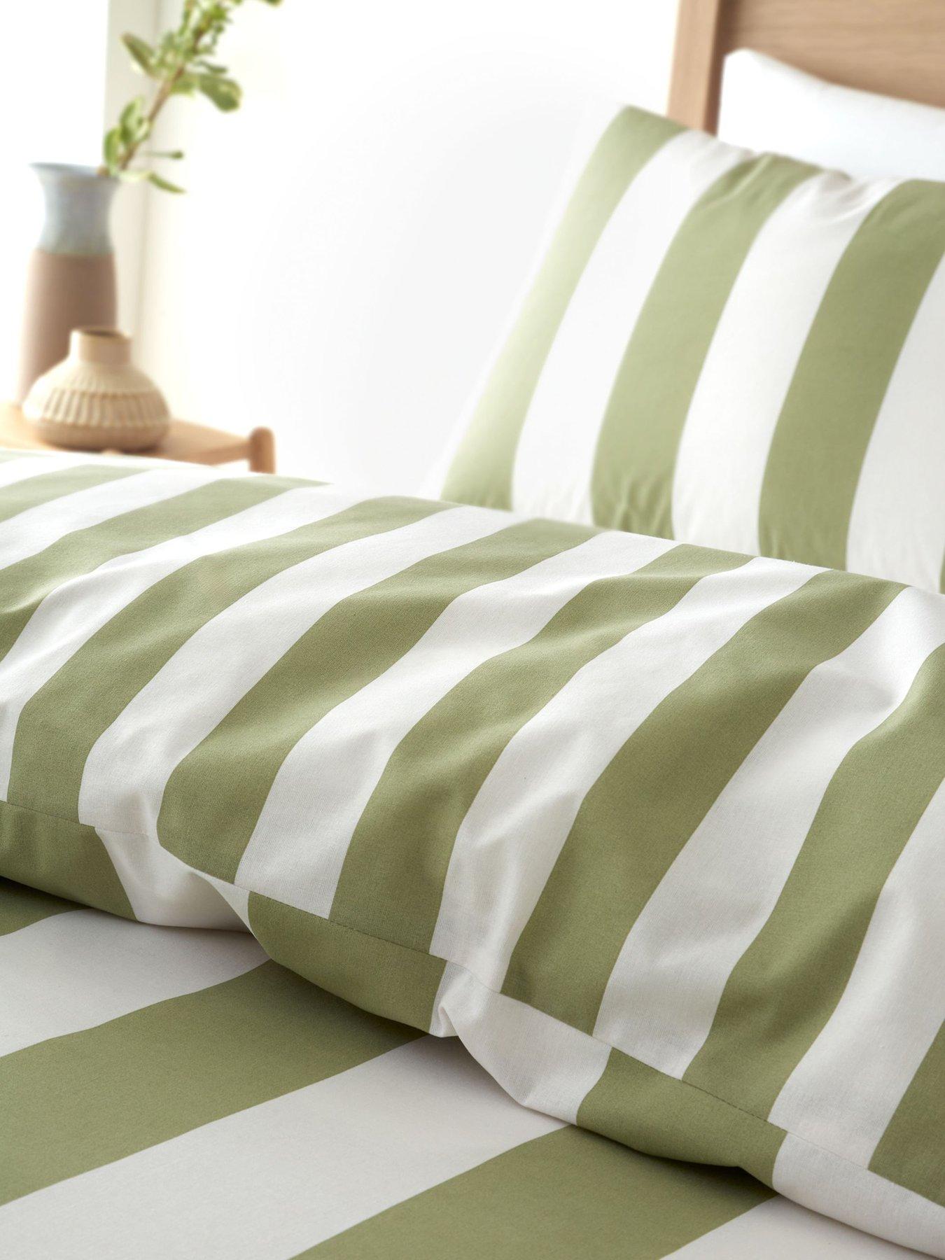 Image 5 of 6 of Catherine Lansfield Cove Stripe Duvet Cover Set