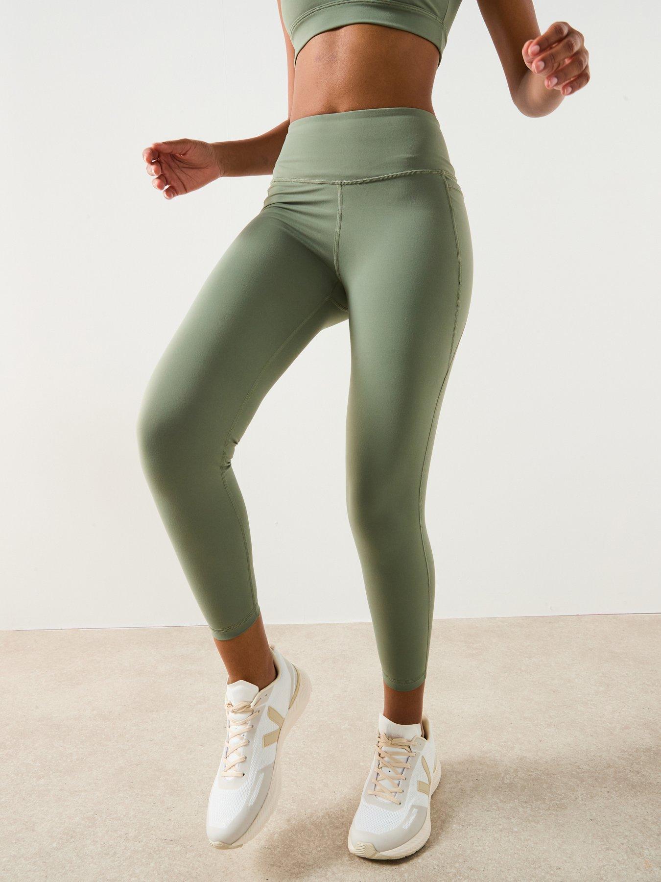 undefined Womens Training Ultimate 7/8 Yoga Legging - Green