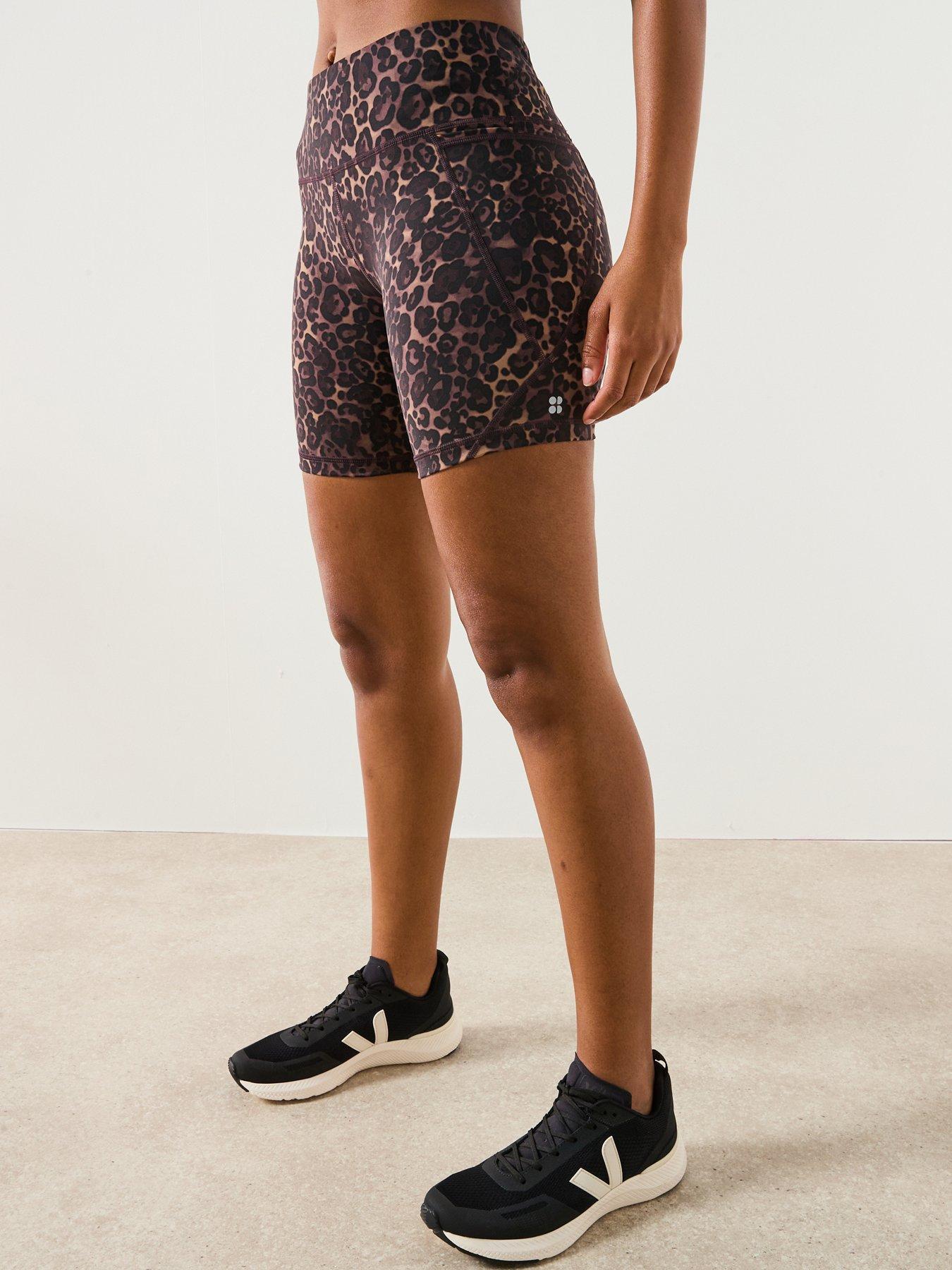 undefined Womens Training Power 6' Biker Shorts - Brown