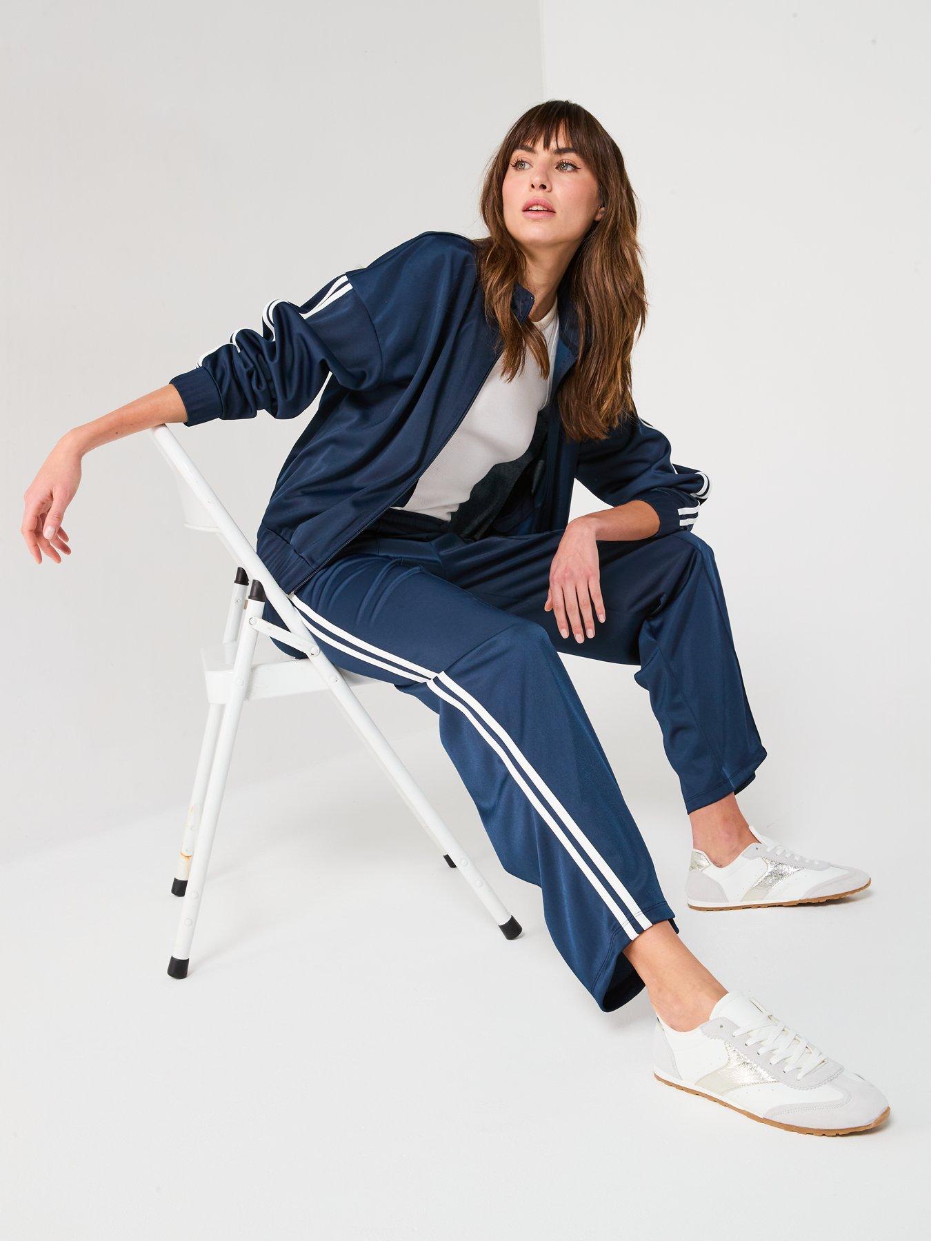 Image 6 of 6 of V by Very Side Stripe Pin Tuck Wide Leg Jogger - Navy