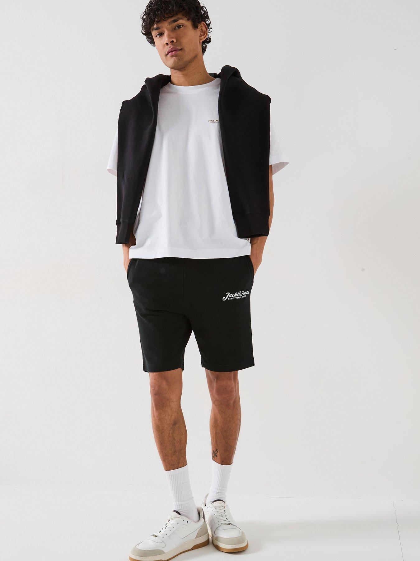 Image 5 of 5 of Jack & Jones Gordon Beau Script Sweat Shorts - Black