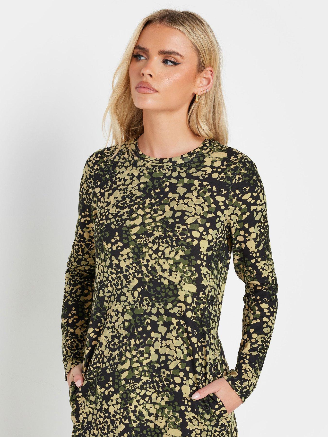 PixieGirl Petite Long Sleeve T Shirt Maxi Dress - Green | Very