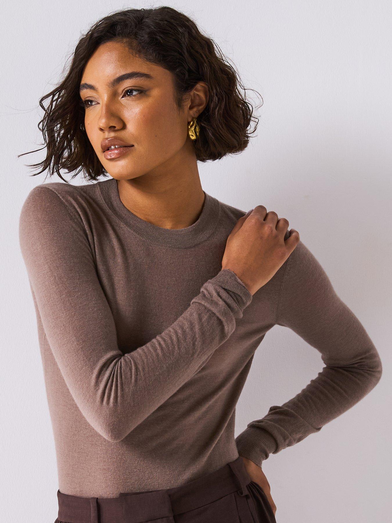 Image 6 of 6 of JOSEPH Round Neck Cashmere Jumper - Beige