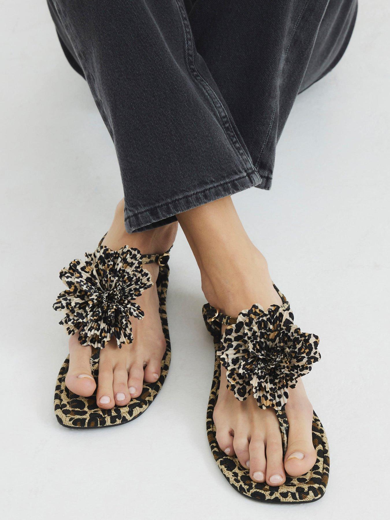 undefined Flower Detail Sandal - Brown