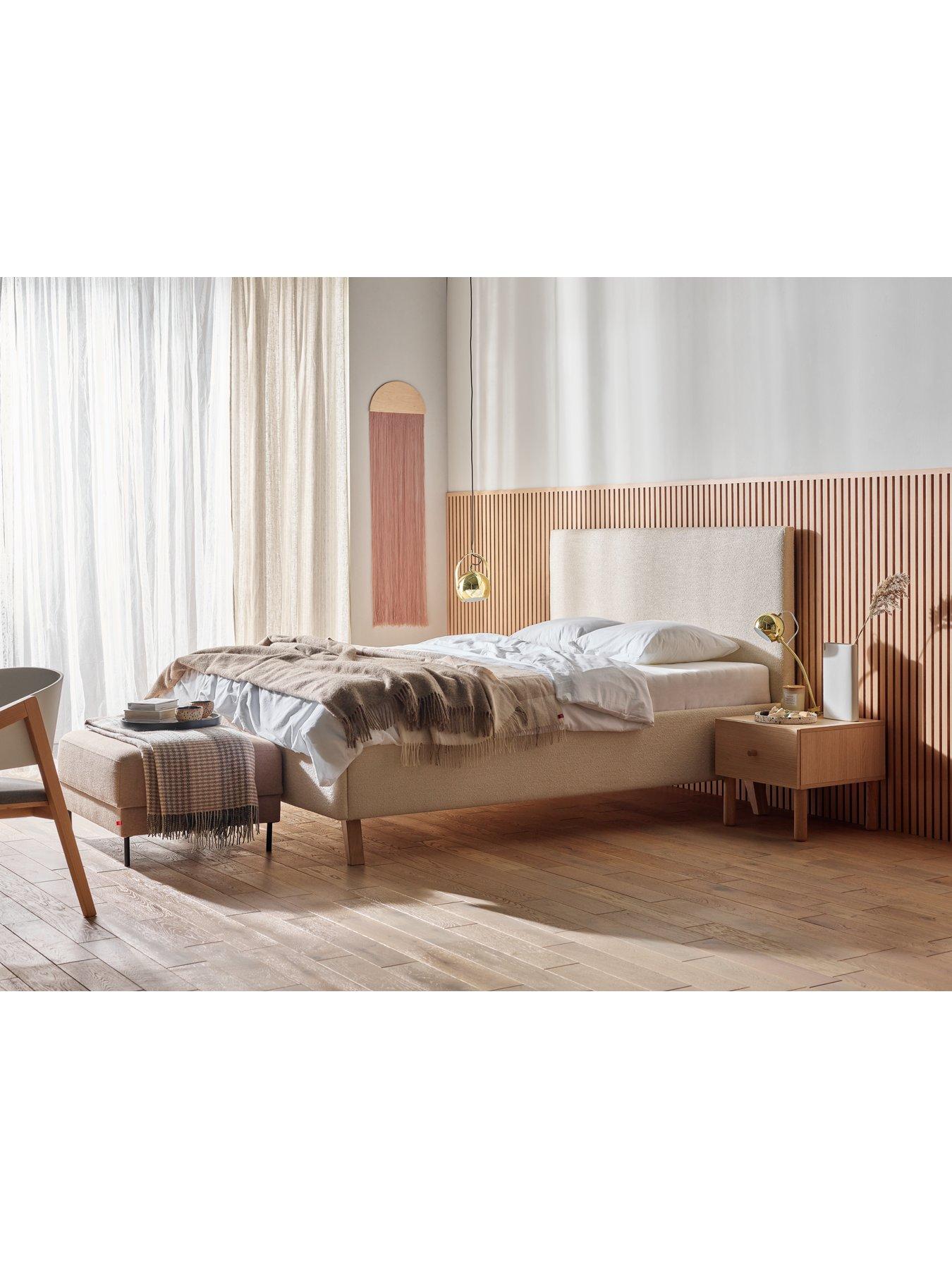 Image 6 of 7 of VOX Linerio Internal Decorative Wall Panel Pack 8; 2650mm x 122mm per each length; Total coverage 2.6m2