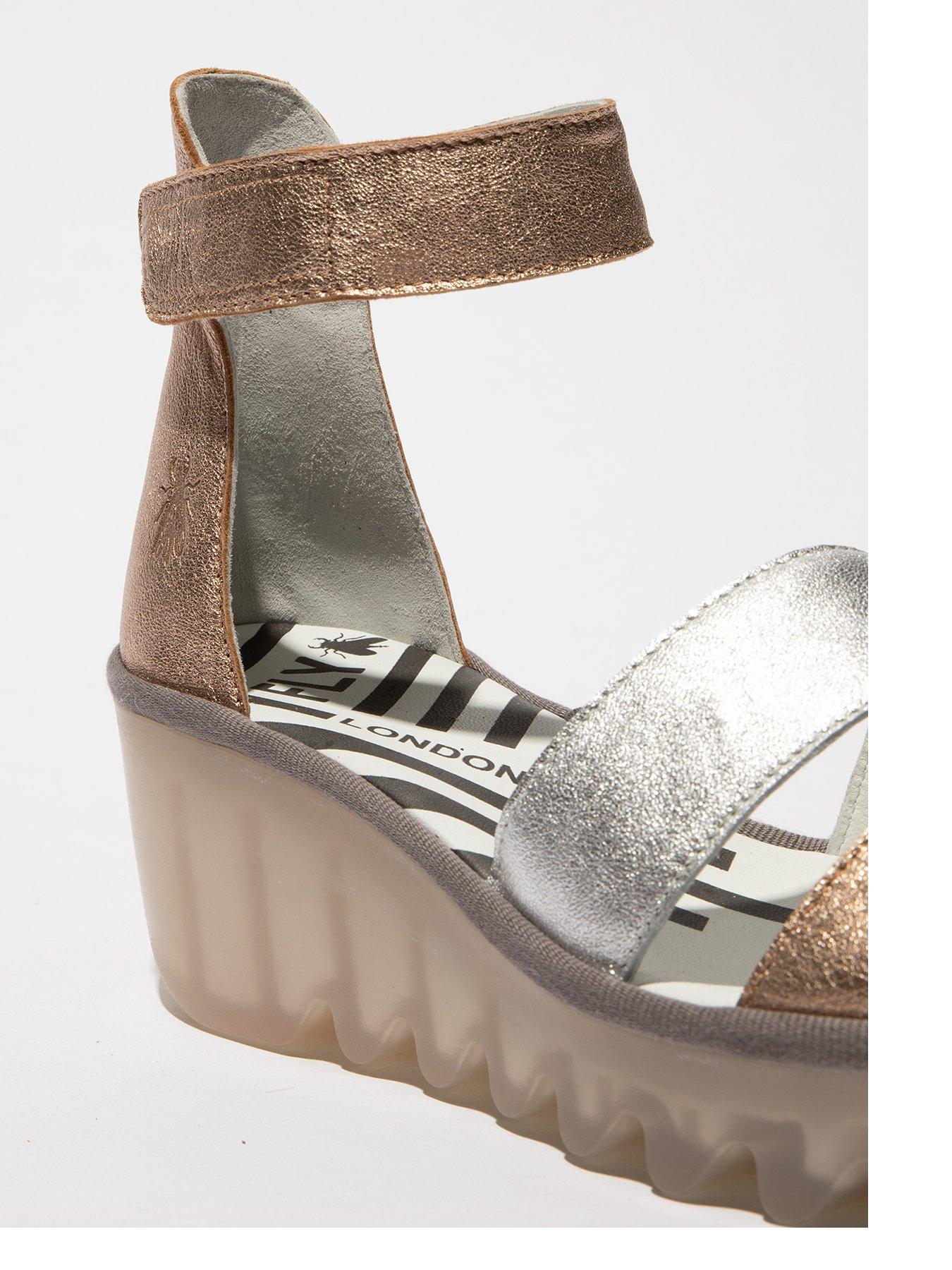Fly London Bono Low Wedge Sandal Silver Very