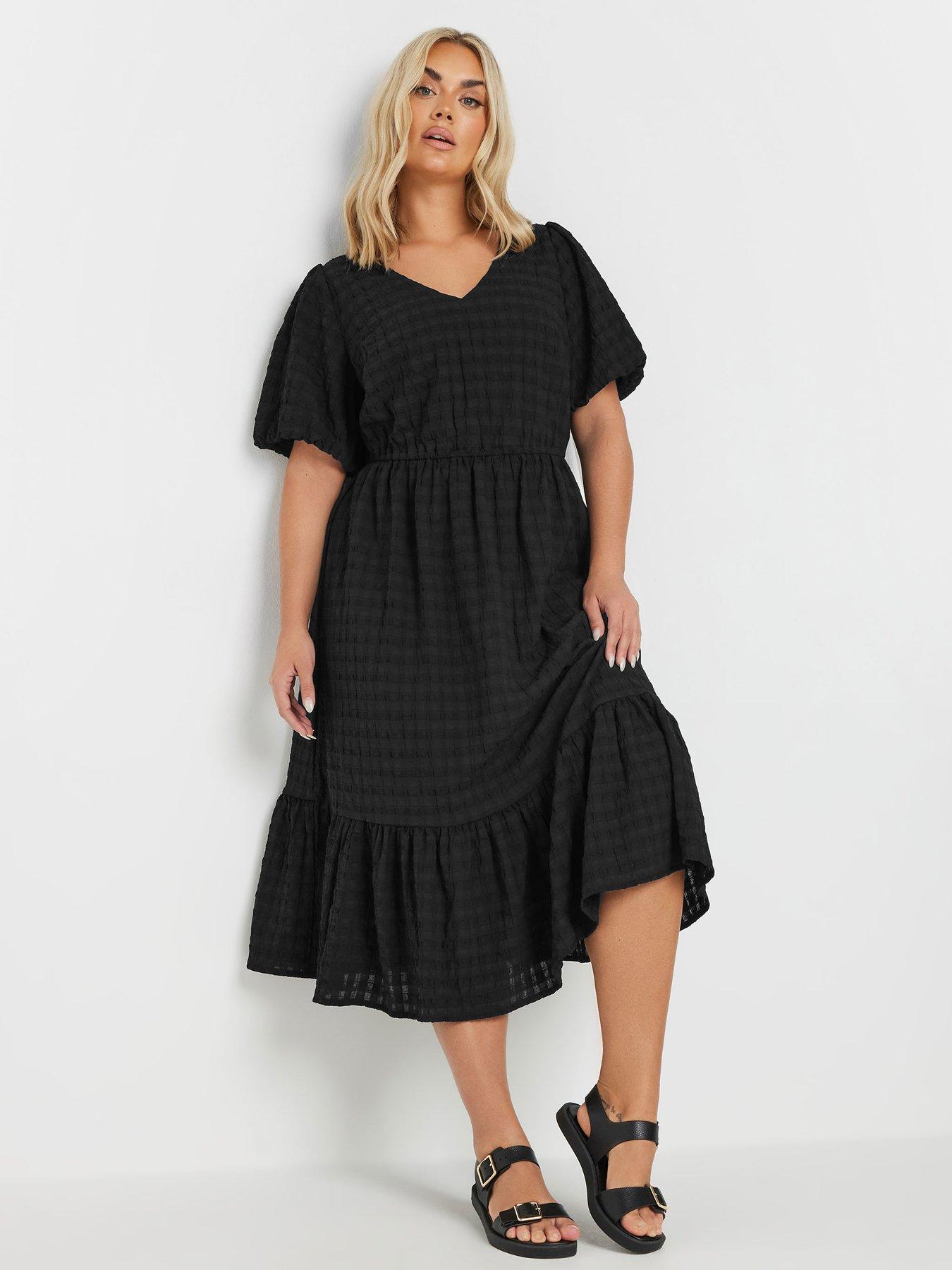 Image 1 of 4 of Yours Curve Textured Tiered Dress - Black