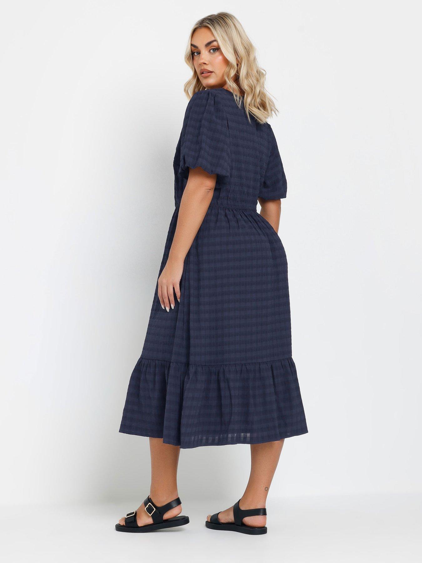 Image 2 of 4 of Yours Curve Textured Tiered Dress - Blue