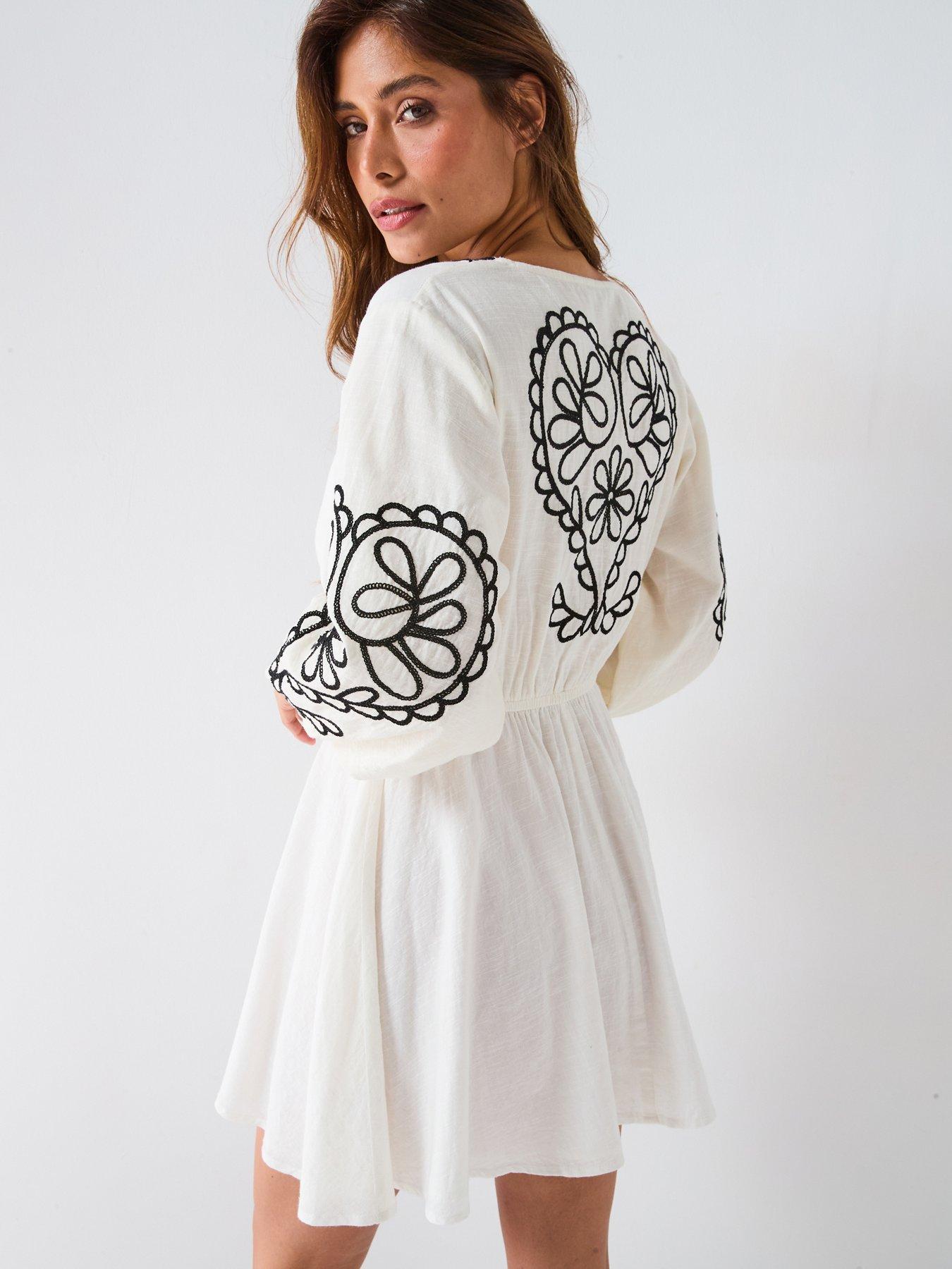 undefined Embroidered Dress - Cream