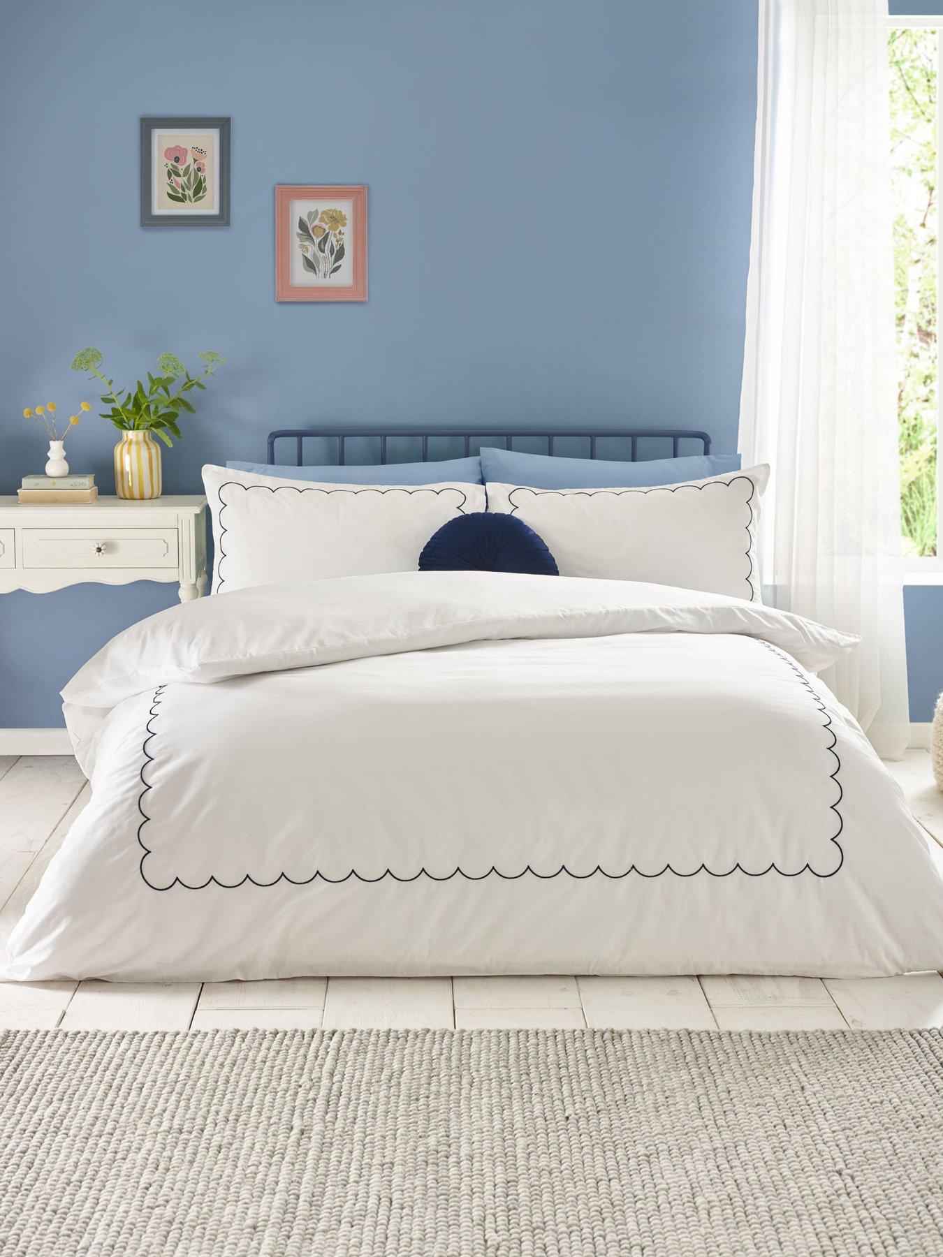 undefined Scallop Border Duvet Cover Set - Navy