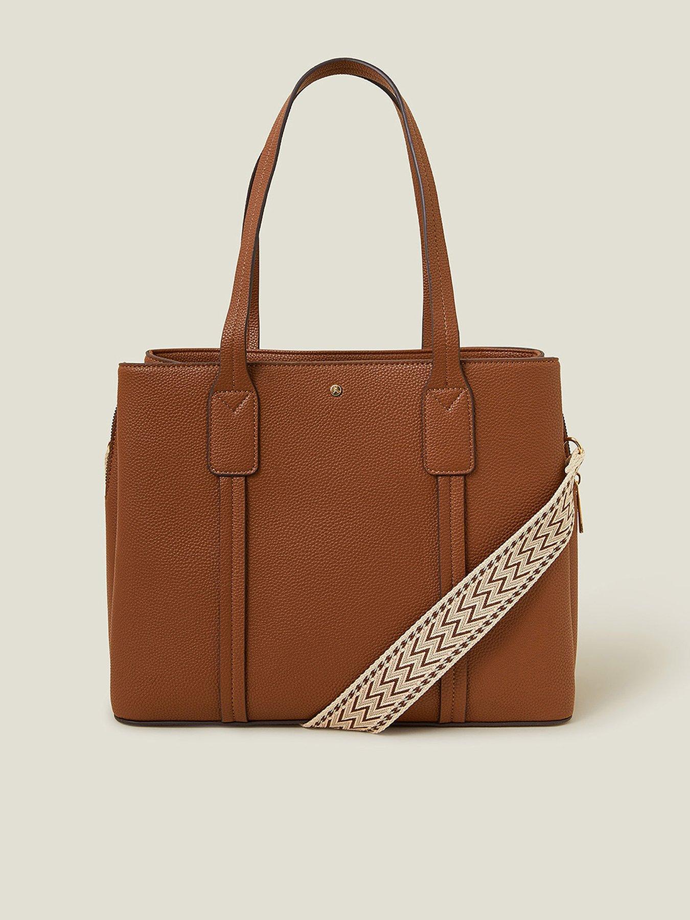 undefined Chelsea Chain Shoulder Bag - Tan