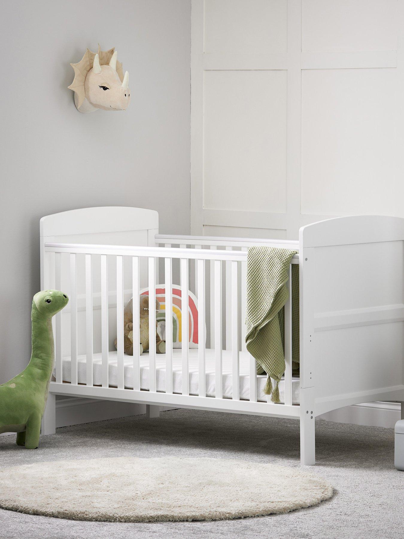 Obaby Grace Cot Bed + Fibre Mattress - White