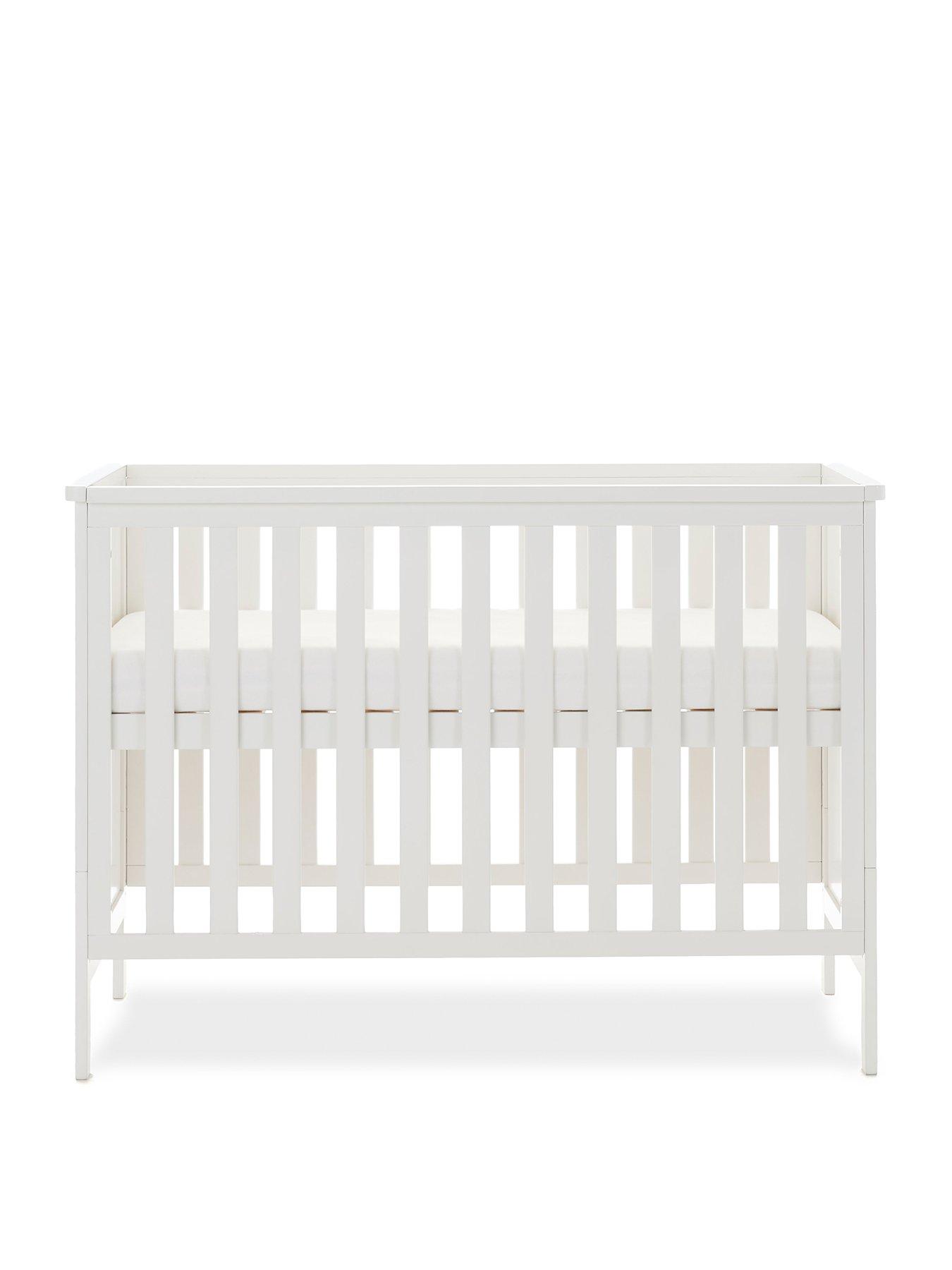 Image 3 of 7 of Obaby Evie Mini 2 Piece Room Set - White