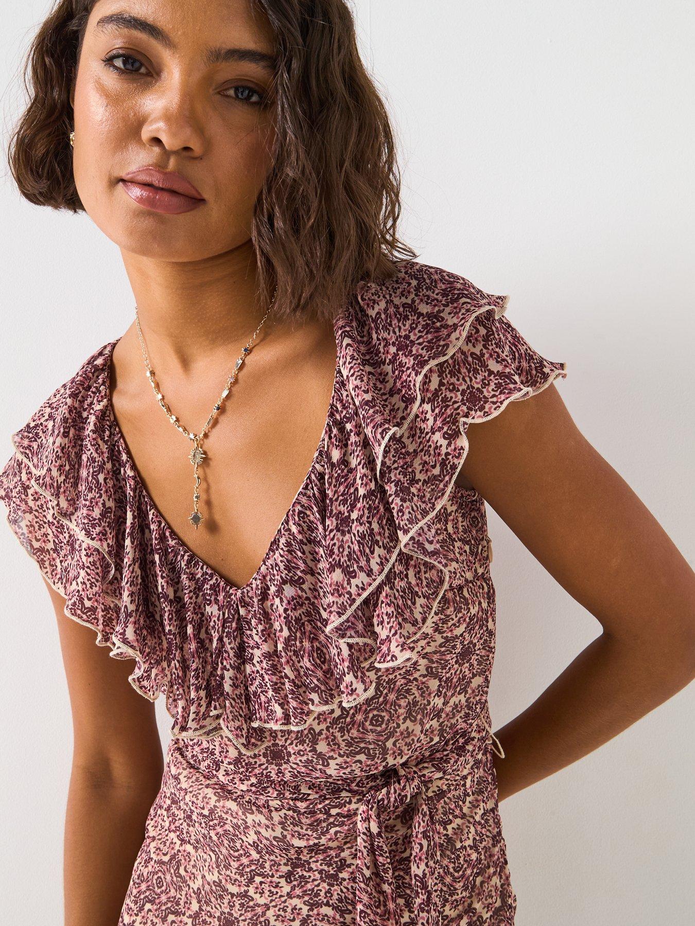 Image 4 of 6 of V by Very Paisley Printed Ruffled Belted Maxi Dress - Print
