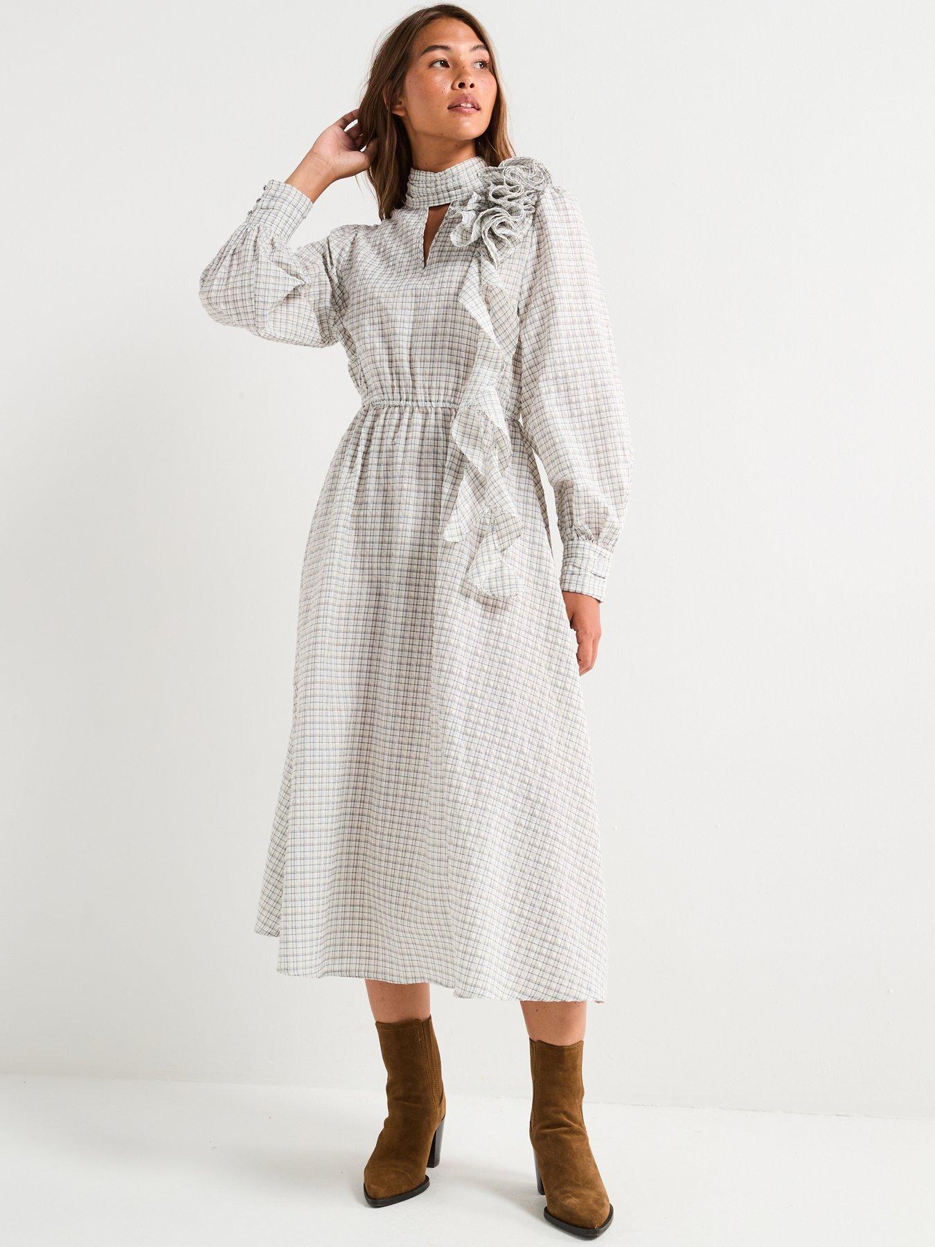 Image 3 of 4 of V by Very Checked Ruffle Midi Dress - Print