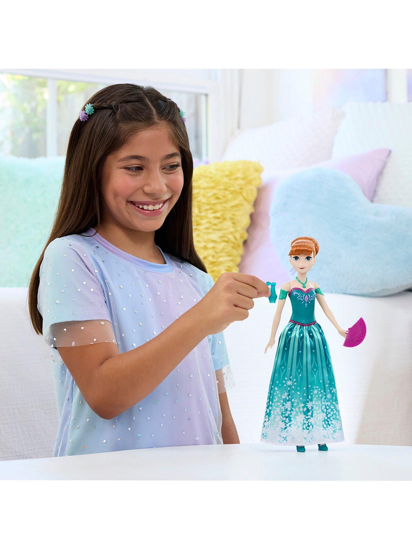 Image 2 of 8 of Disney Frozen Spin &amp; Reveal Anna Doll